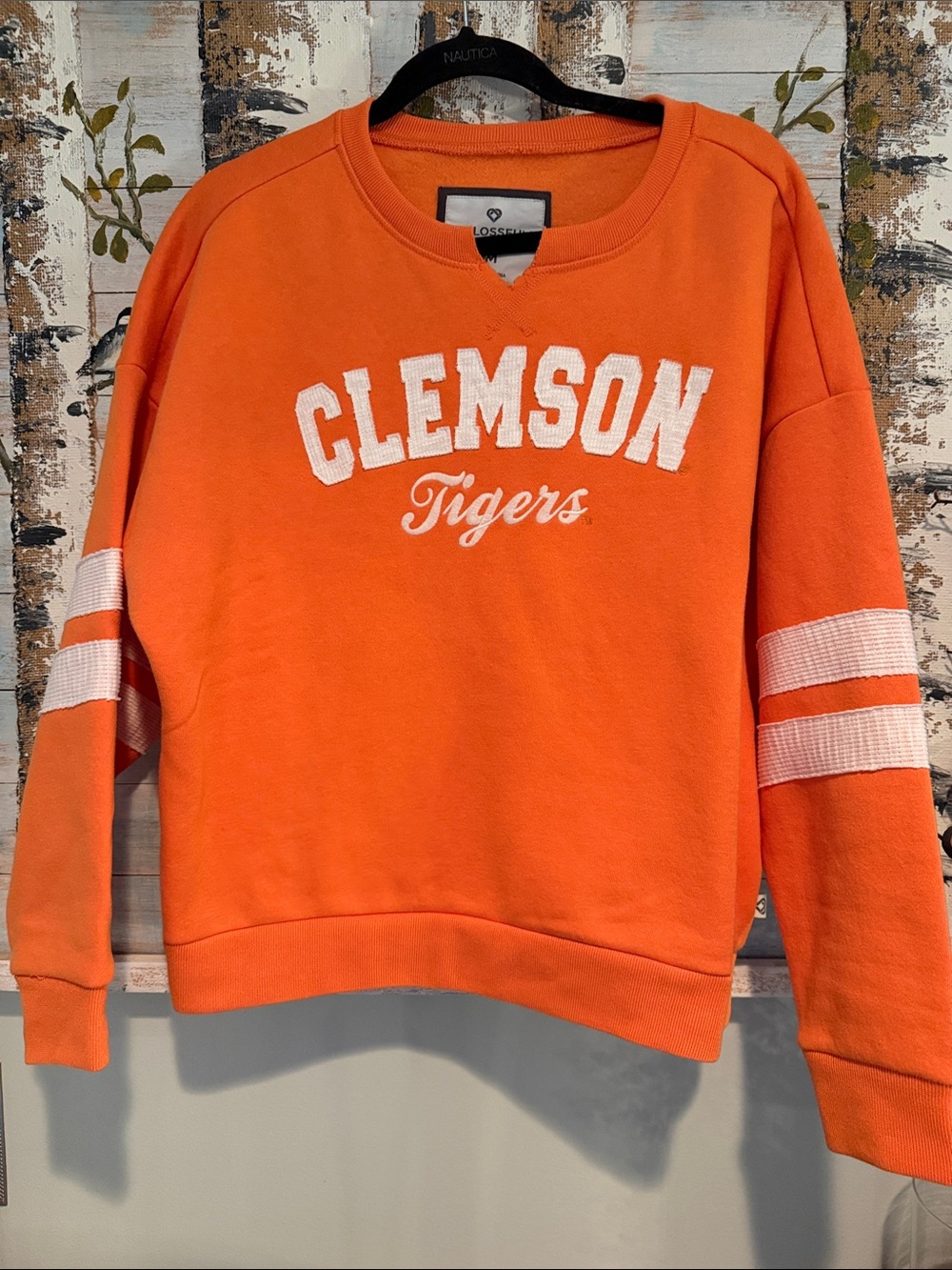 Colosseum Orange Clemson Tigers Pullover Sweatshirt with White Accents